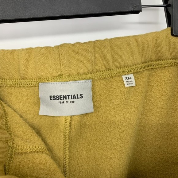 Fear of God Essentials Tan Shorts - Picture 2 of 10